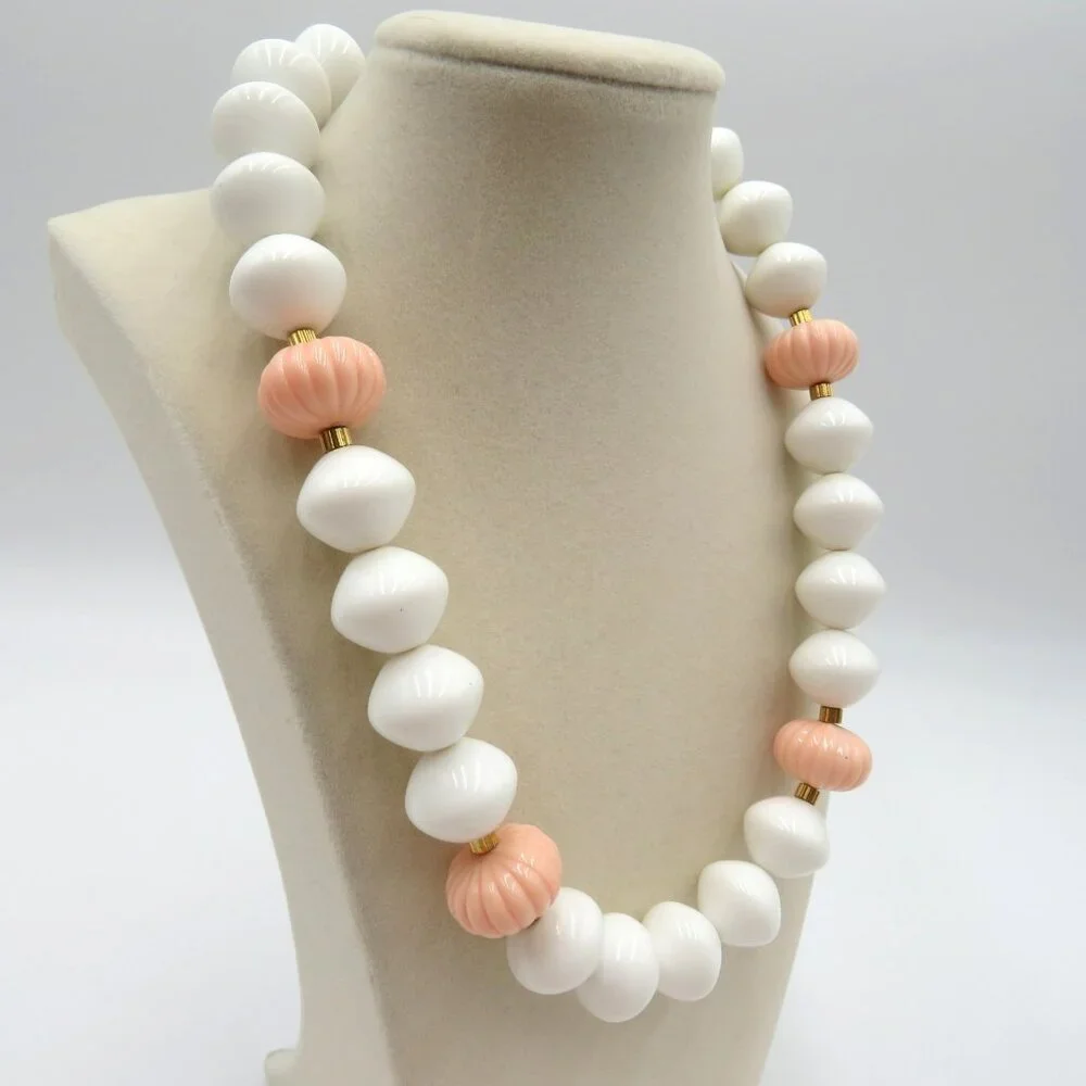Unbranded vintage chunky