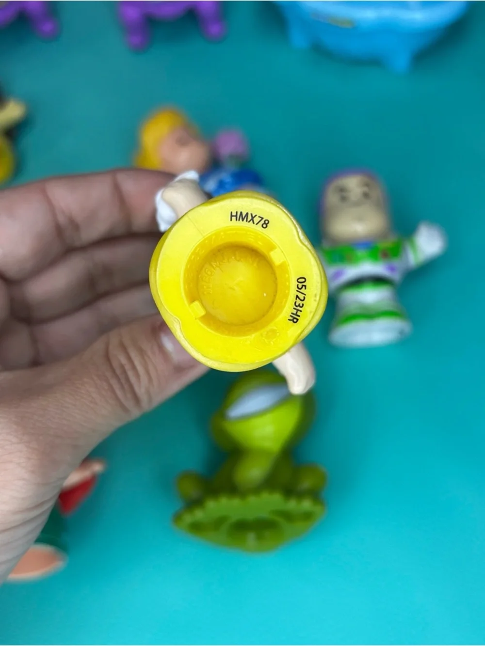 Little People vary see