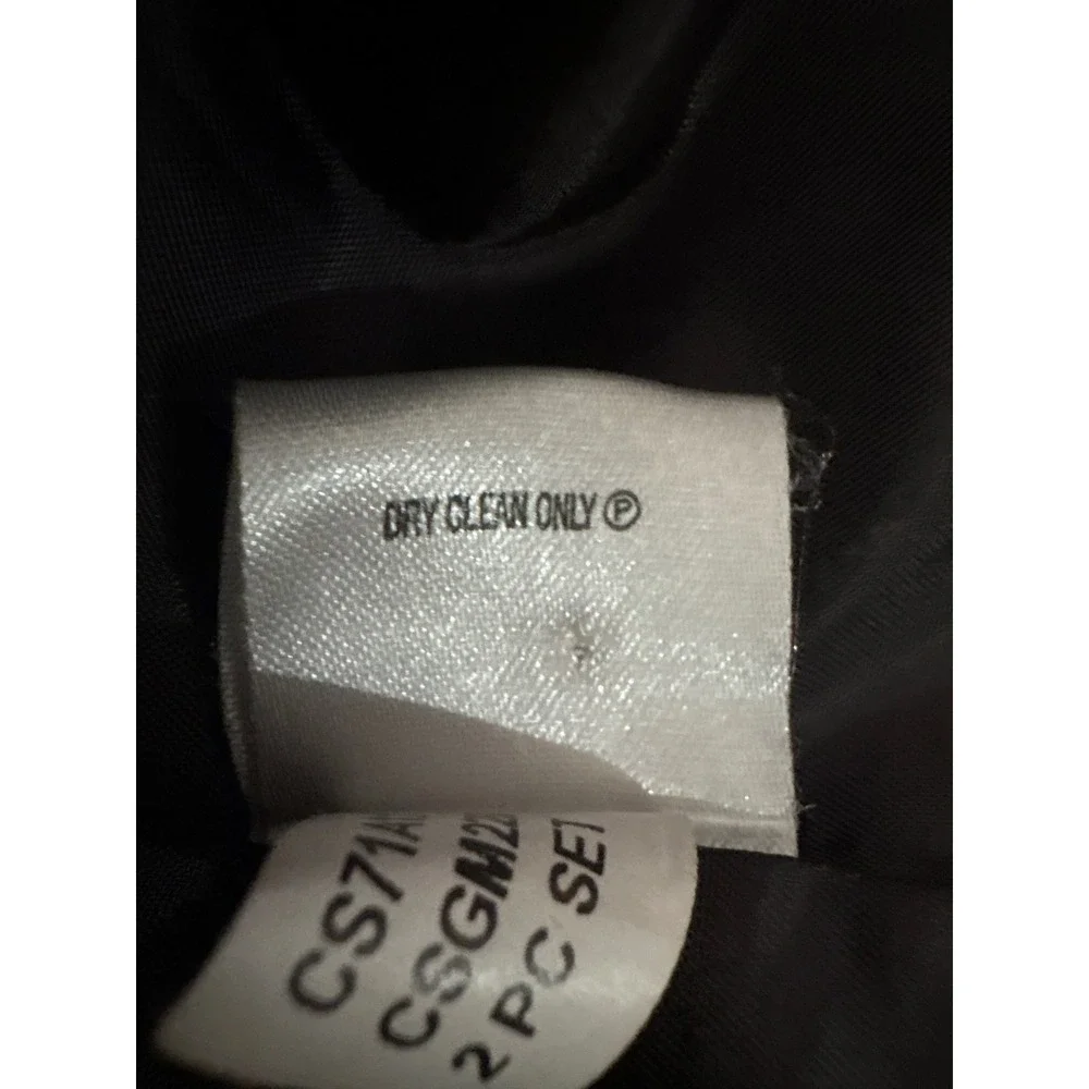 Calvin Klein measurements chest