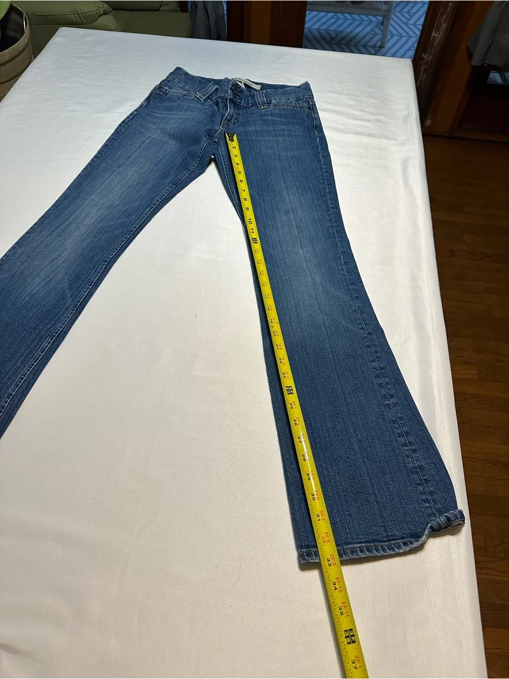 GAP medium blue