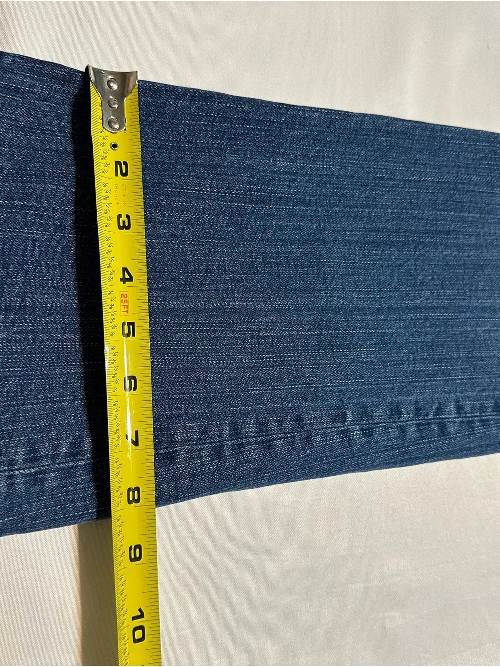 GAP medium blue