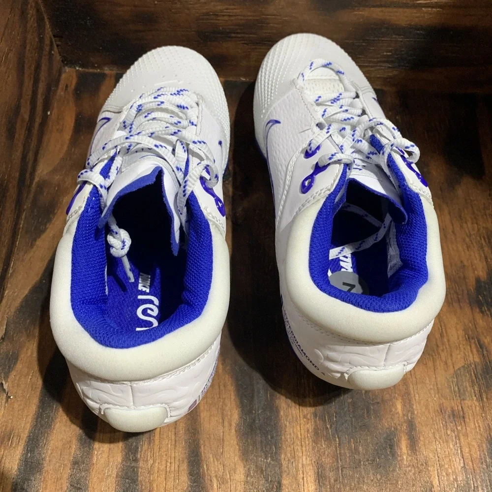 Nike hyperdiamond elite