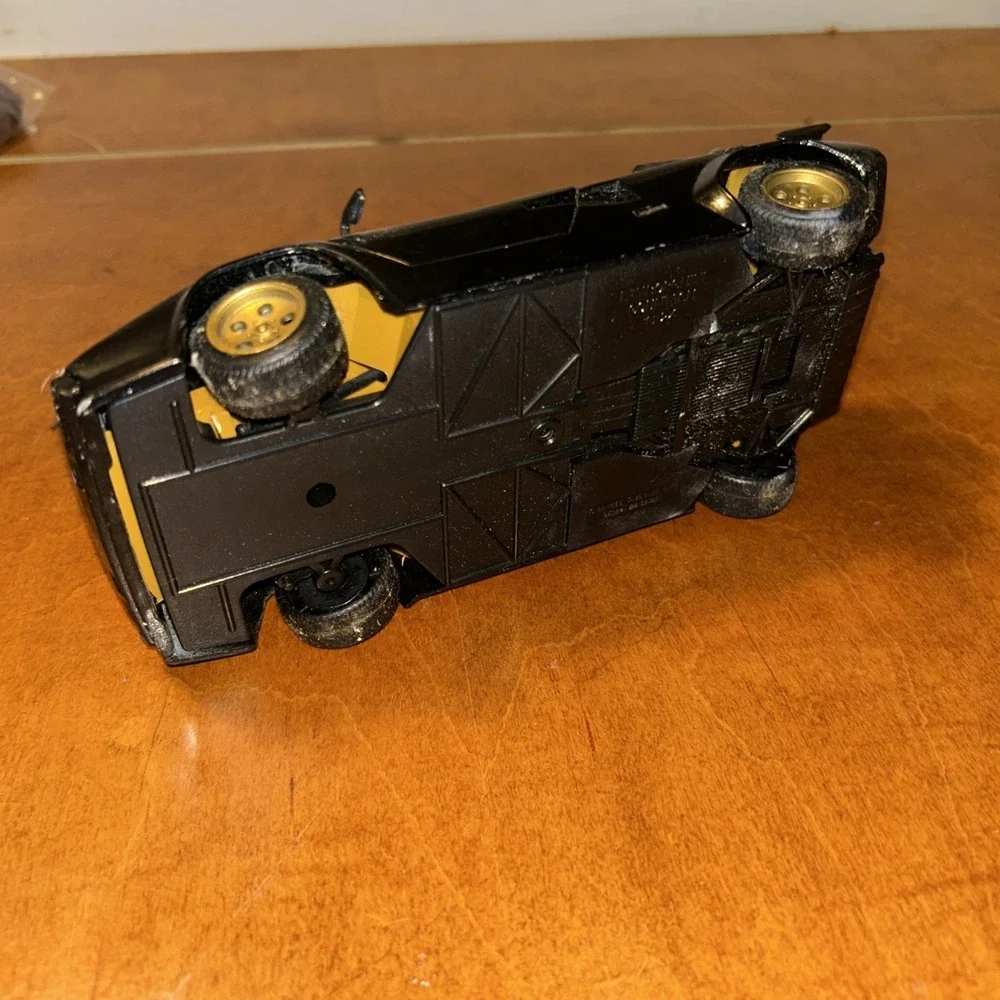 Revell black lamborghini