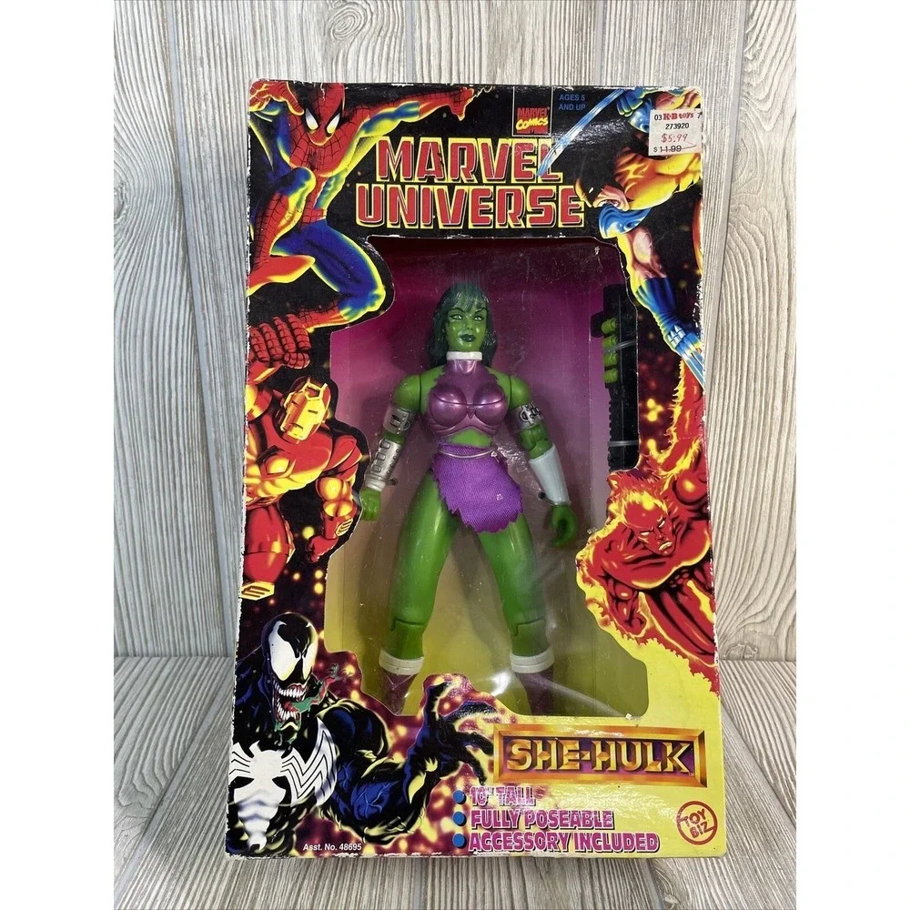 Toy Biz Marvel Universe She-Hulk 10