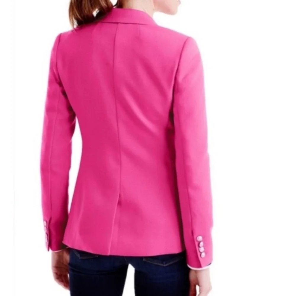 J. Crew pockets sophisticated discoloration