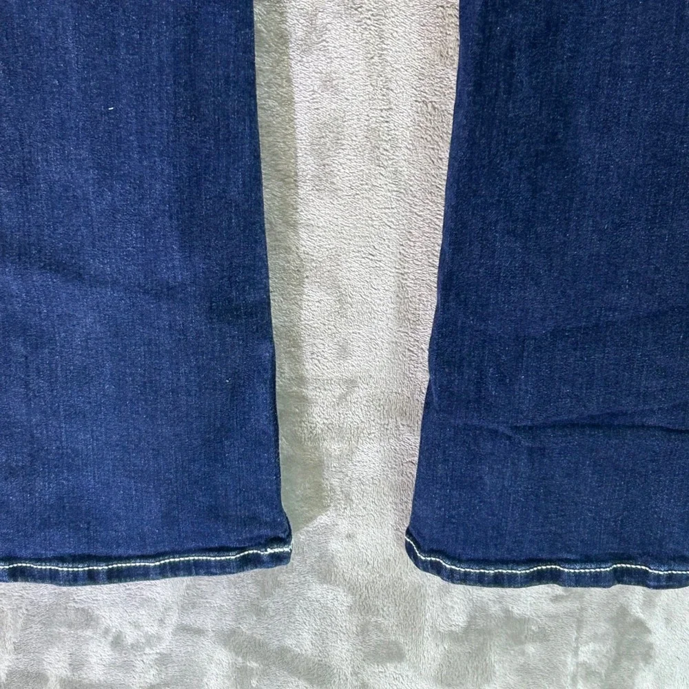 Stella in Dreams waist flat