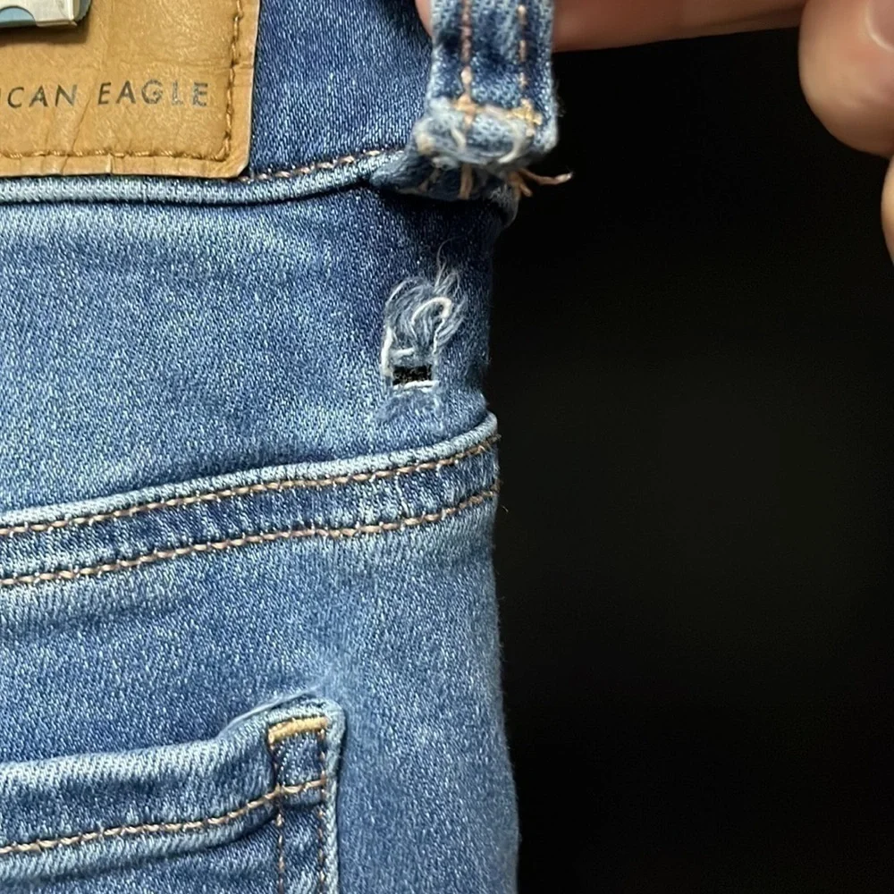 American Eagle Outfitters size hi