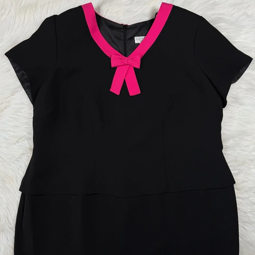 Vintage Lady Dorby‎ Bow Accent Dress