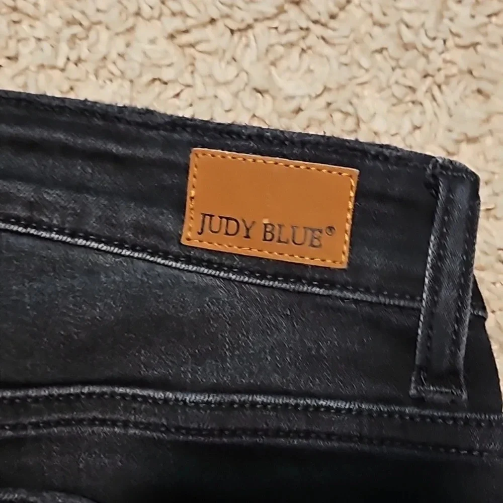 Judy Blue gently used