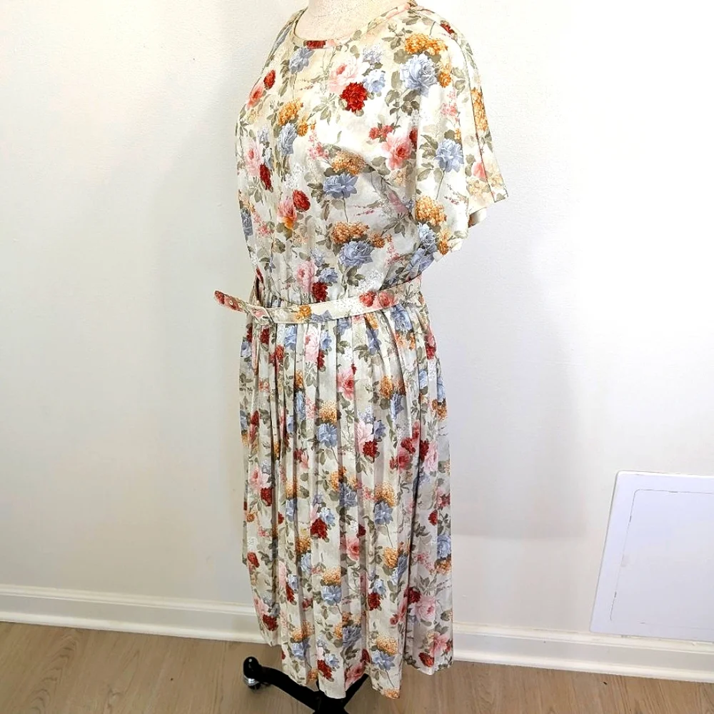 Joro Fashions waist polyester button