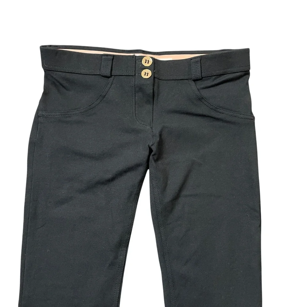 Freddy small black