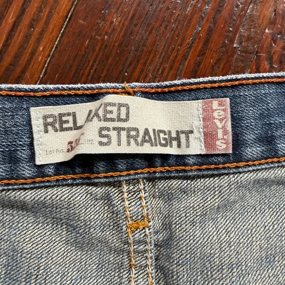 Levis levis 559