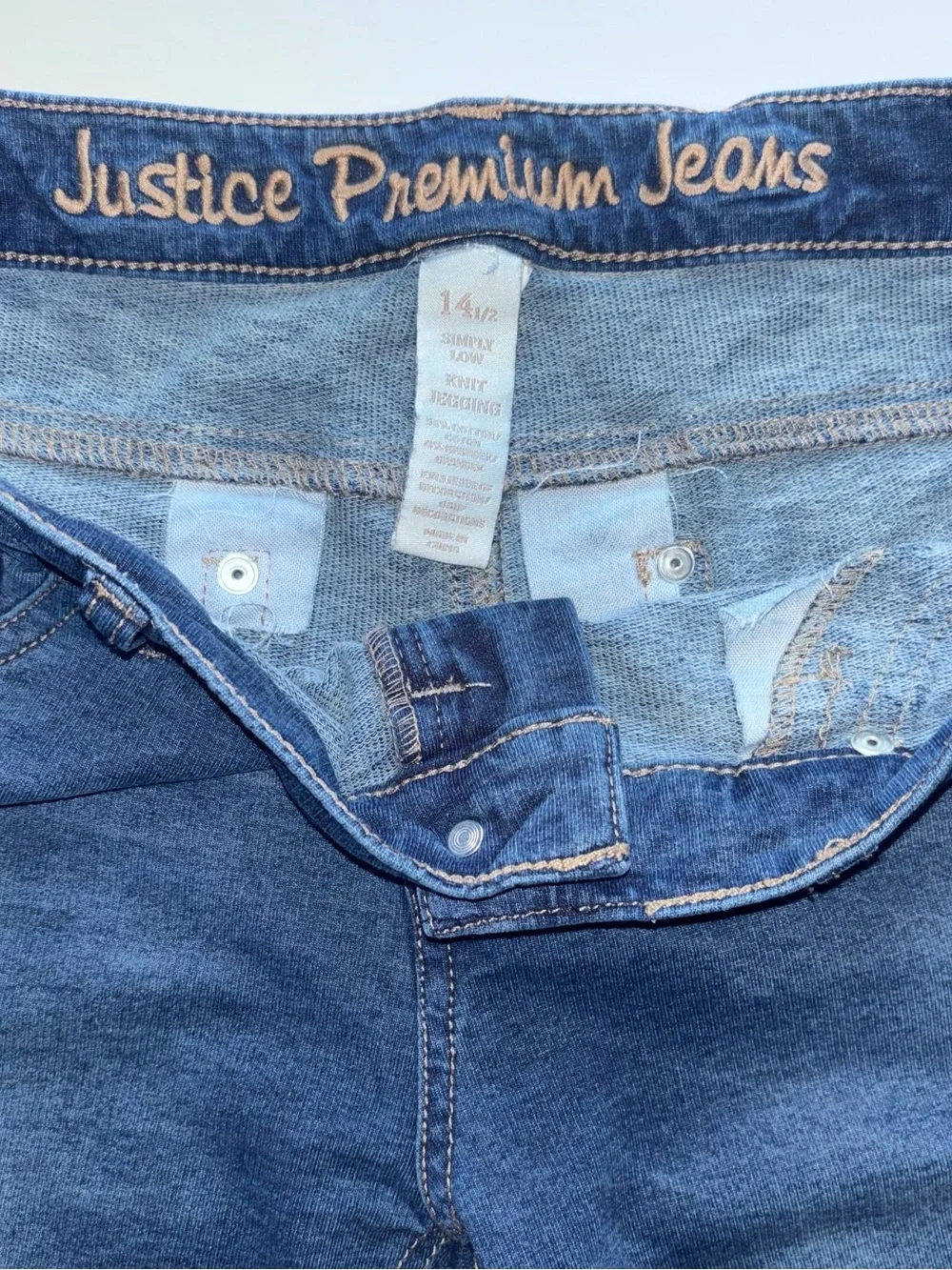 Justice jeans color