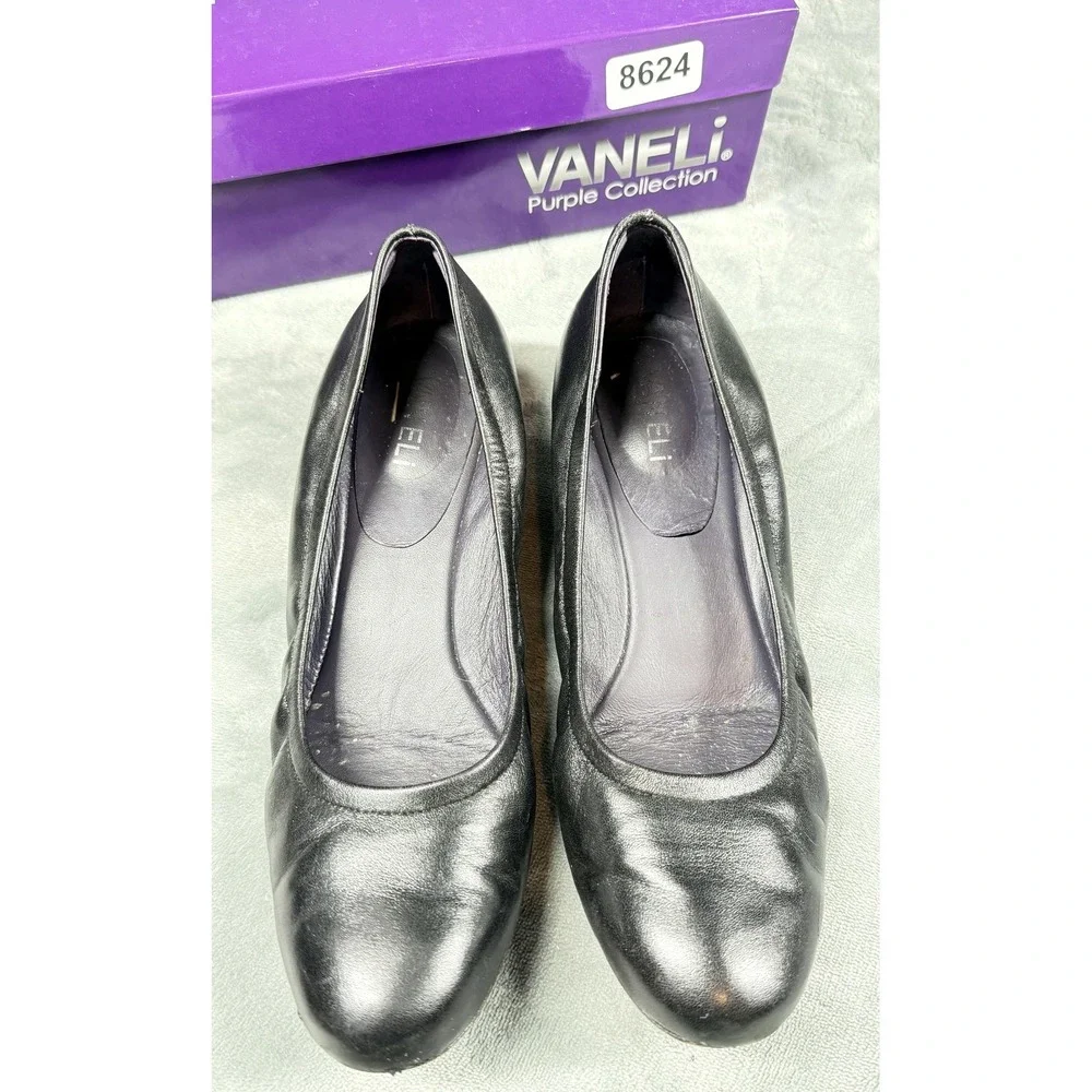 Vaneli purple collection