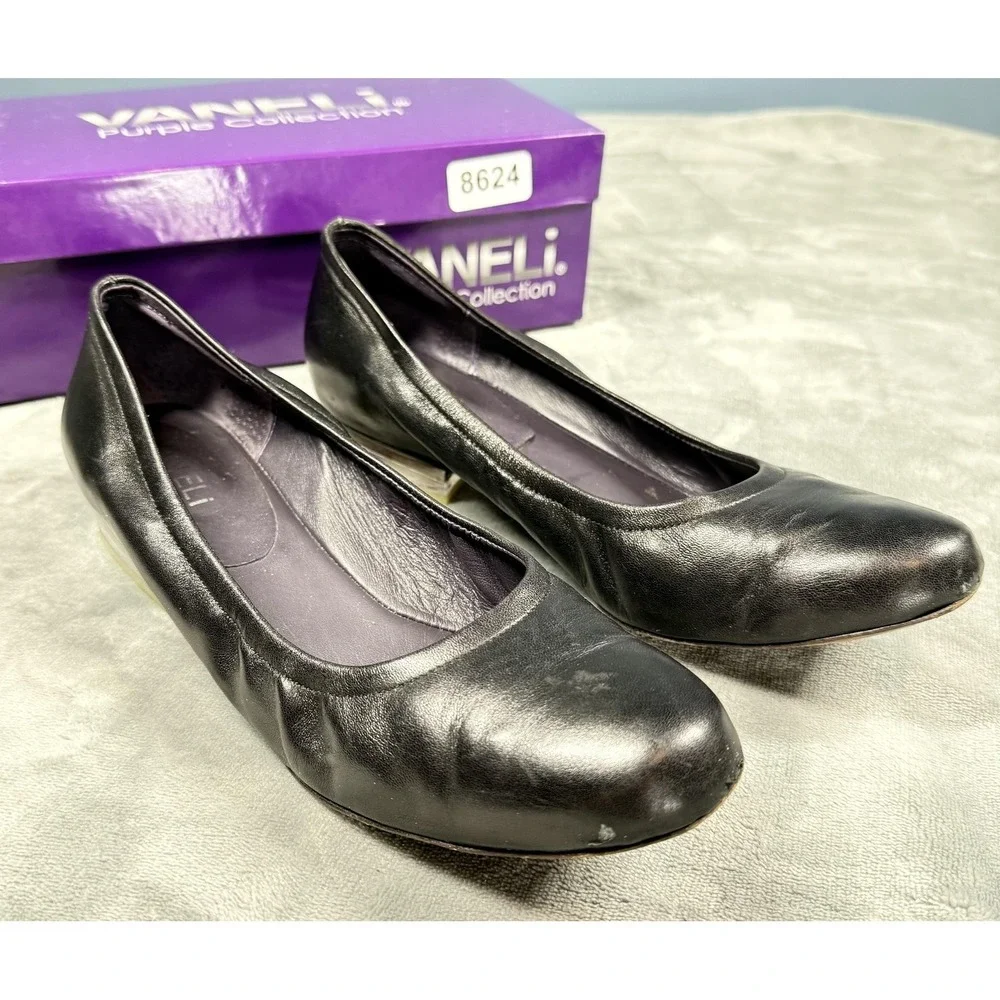 Vaneli purple collection
