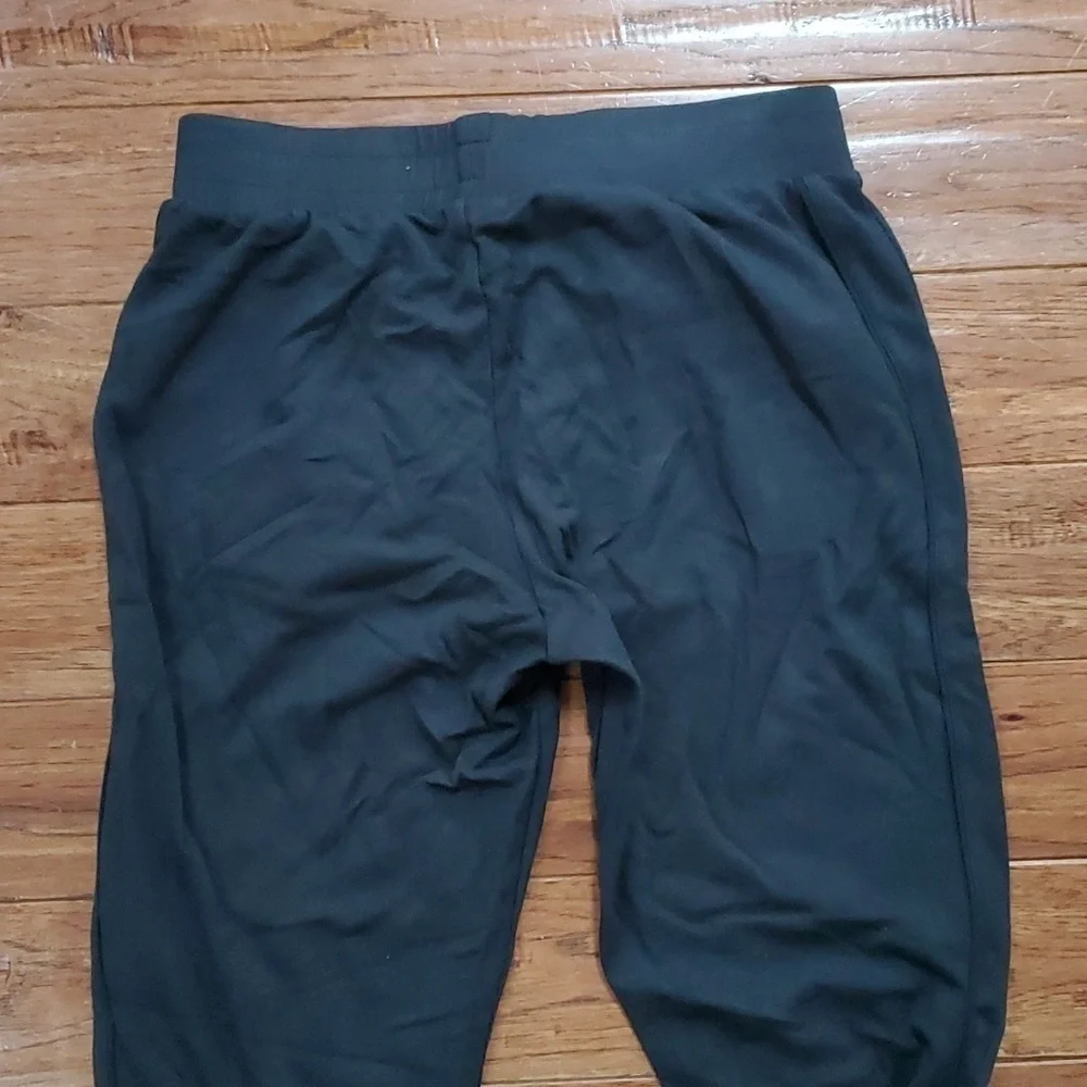 Fabletics small joggers