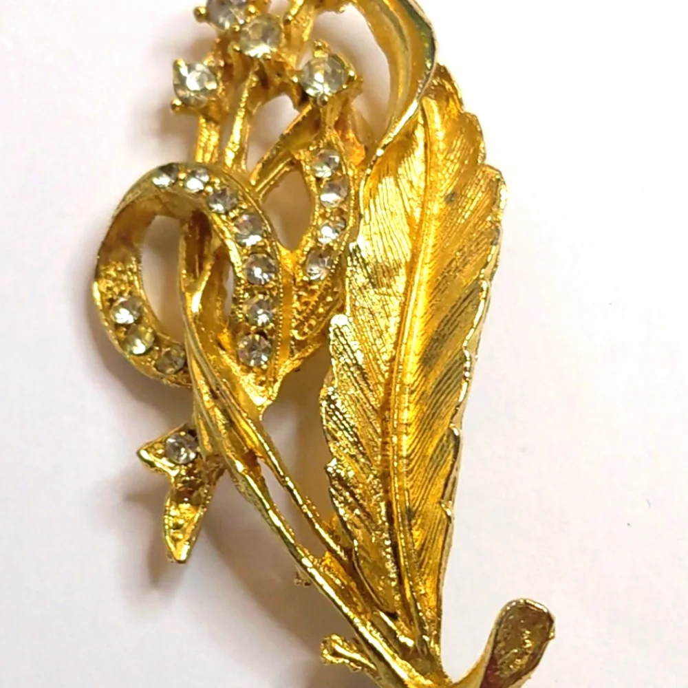 N/A vintage gold