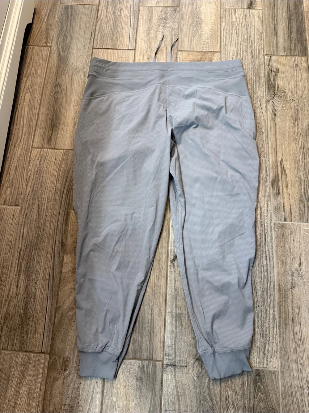 lululemon athletica light gray