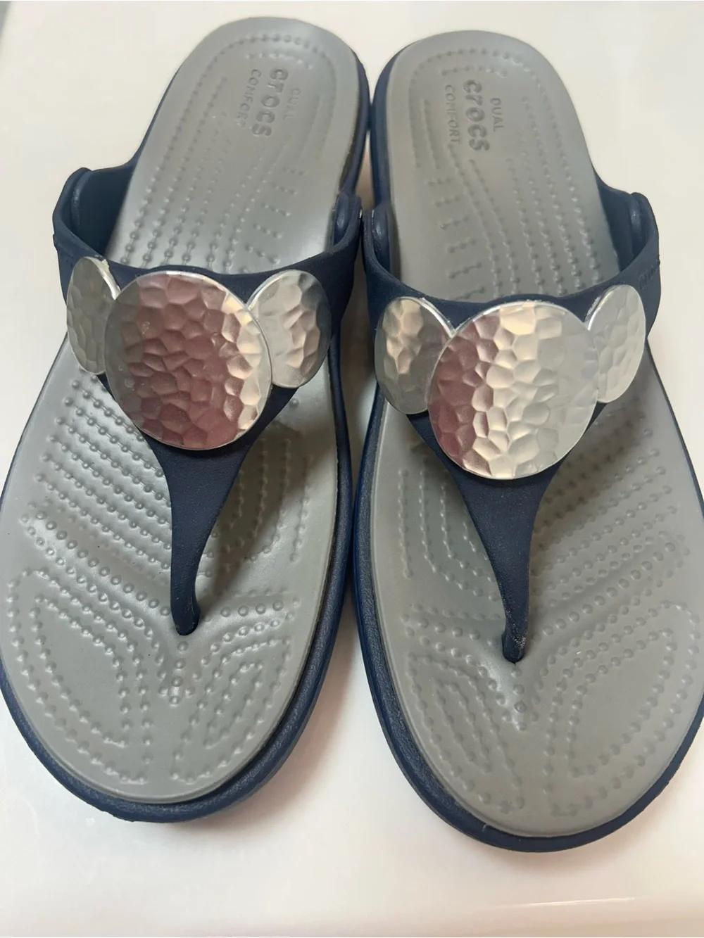 CROCS cute preowned new