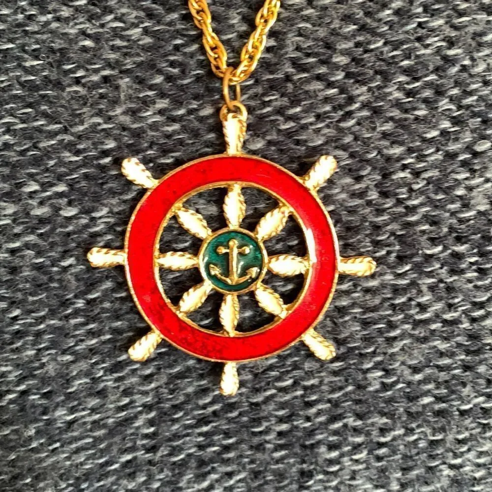 Vintage gorgeous necklace