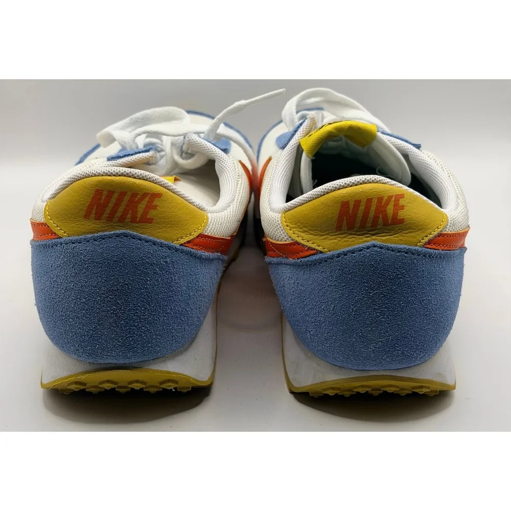 Nike daybreak debut