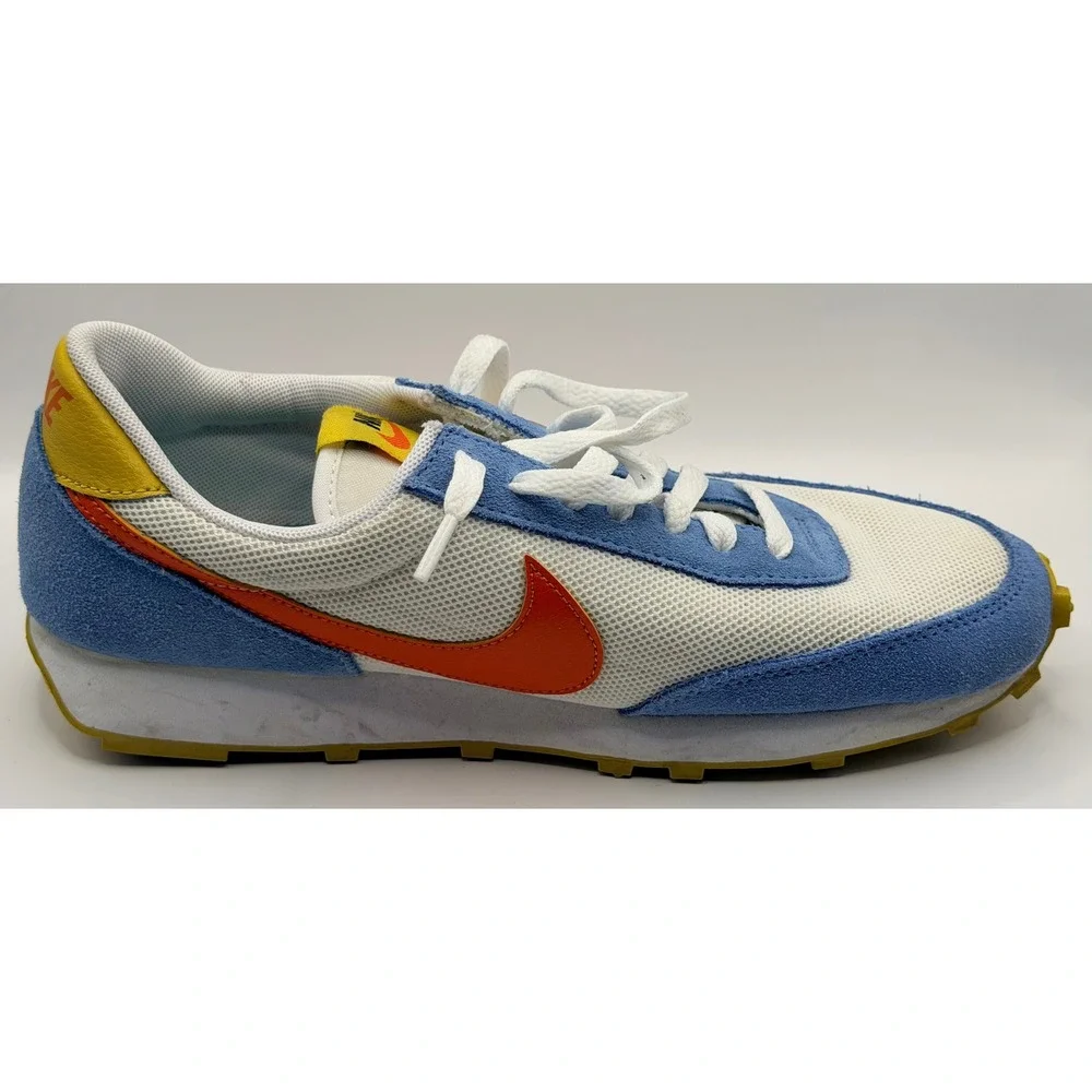 Nike daybreak debut
