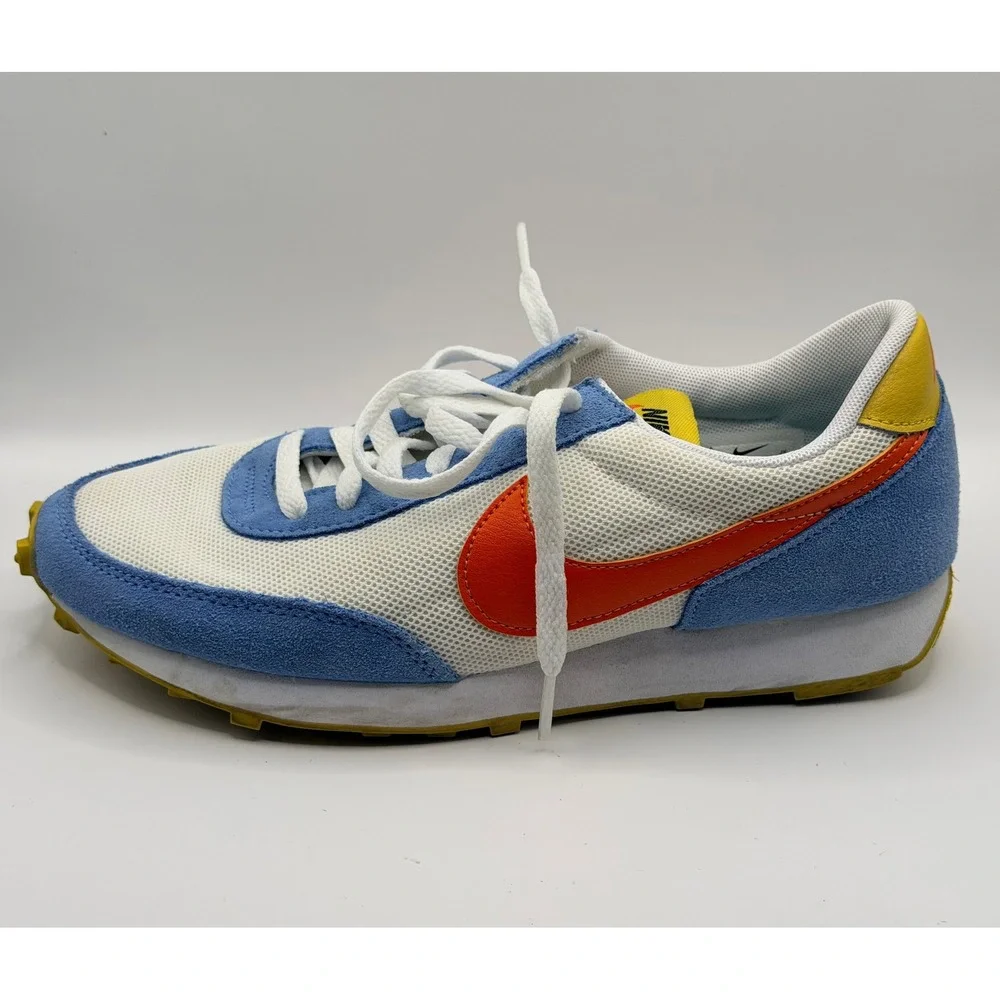 Nike daybreak debut