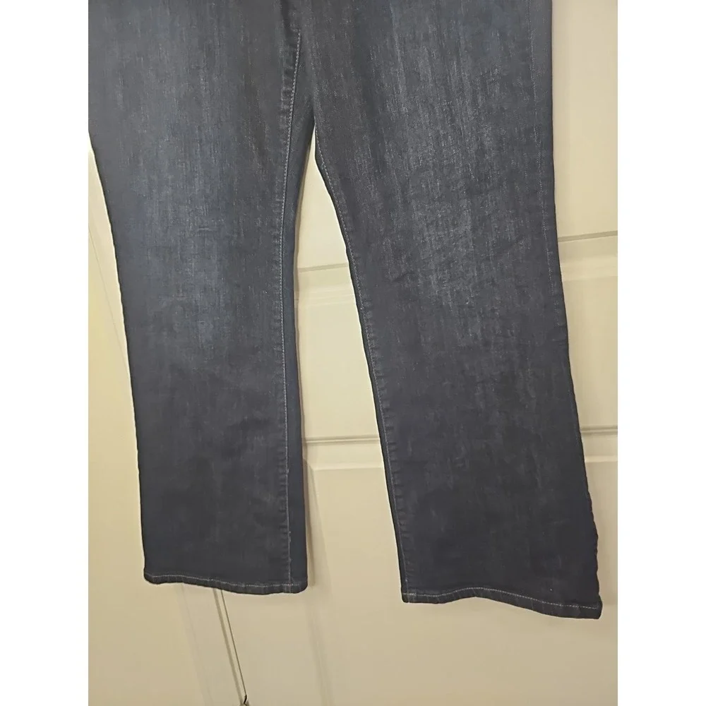 Banana Republic product pair