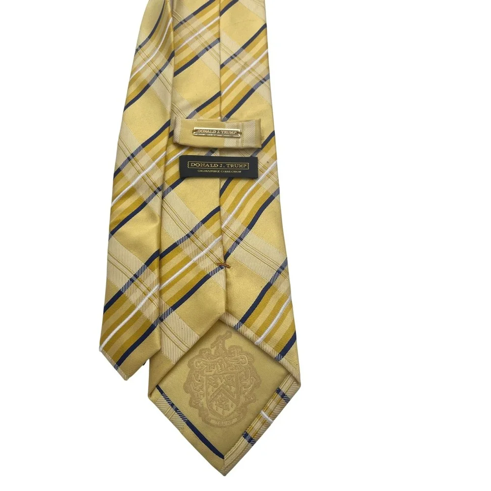 Donald J. Trump Signature Collection donald trump