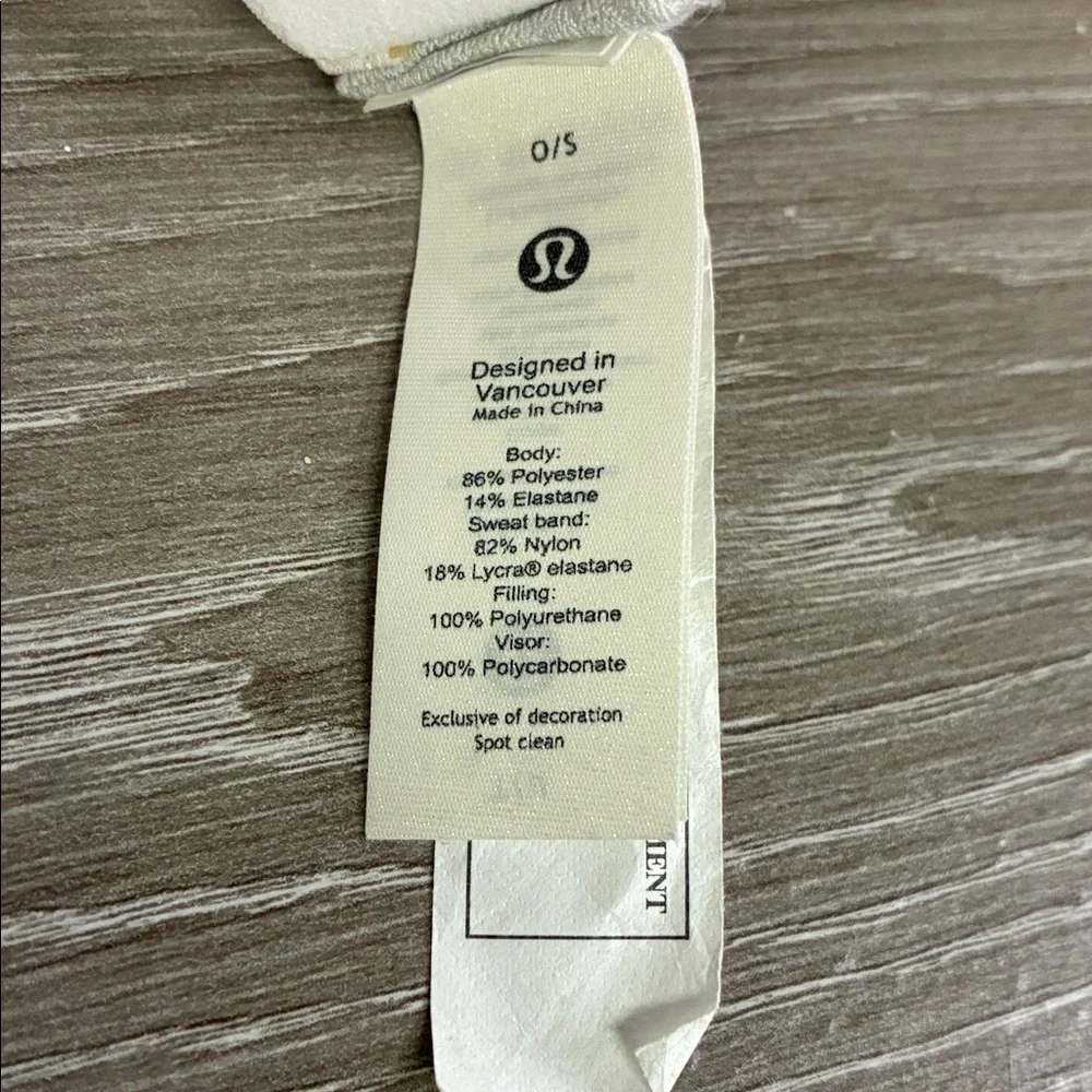 lululemon athletica lightweight athletic