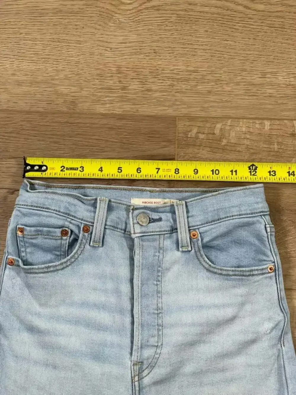 Levis levi’s ribcage