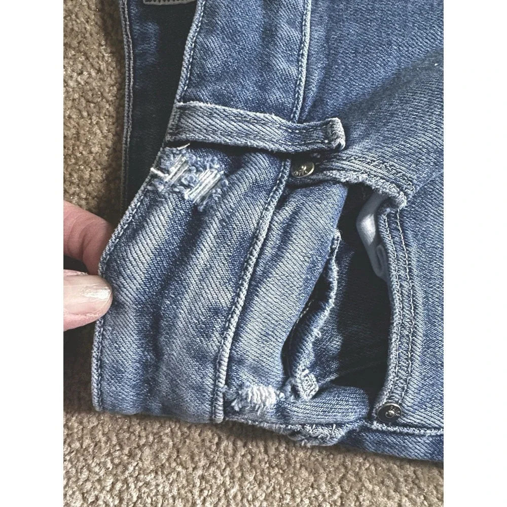 PAIGE gently used
