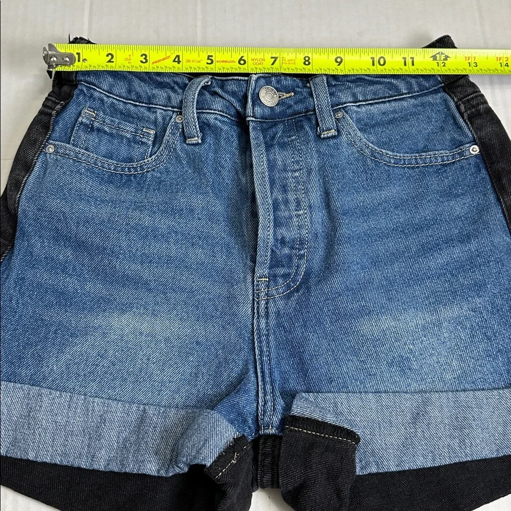 Simple Society size 25