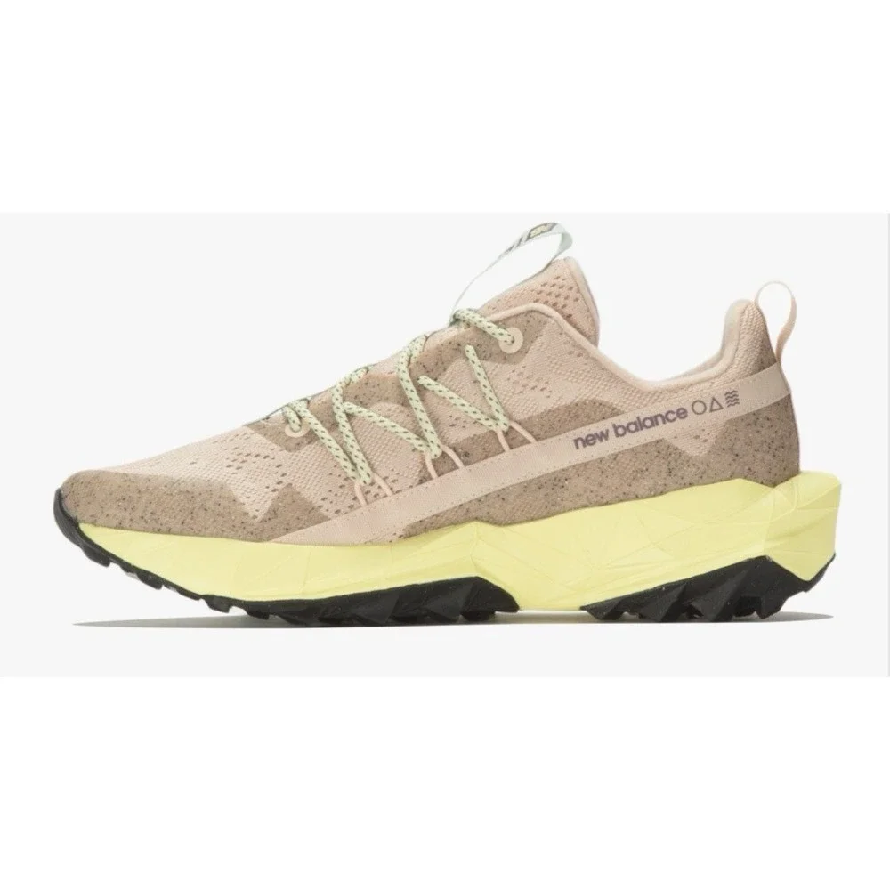 New Balance product pair