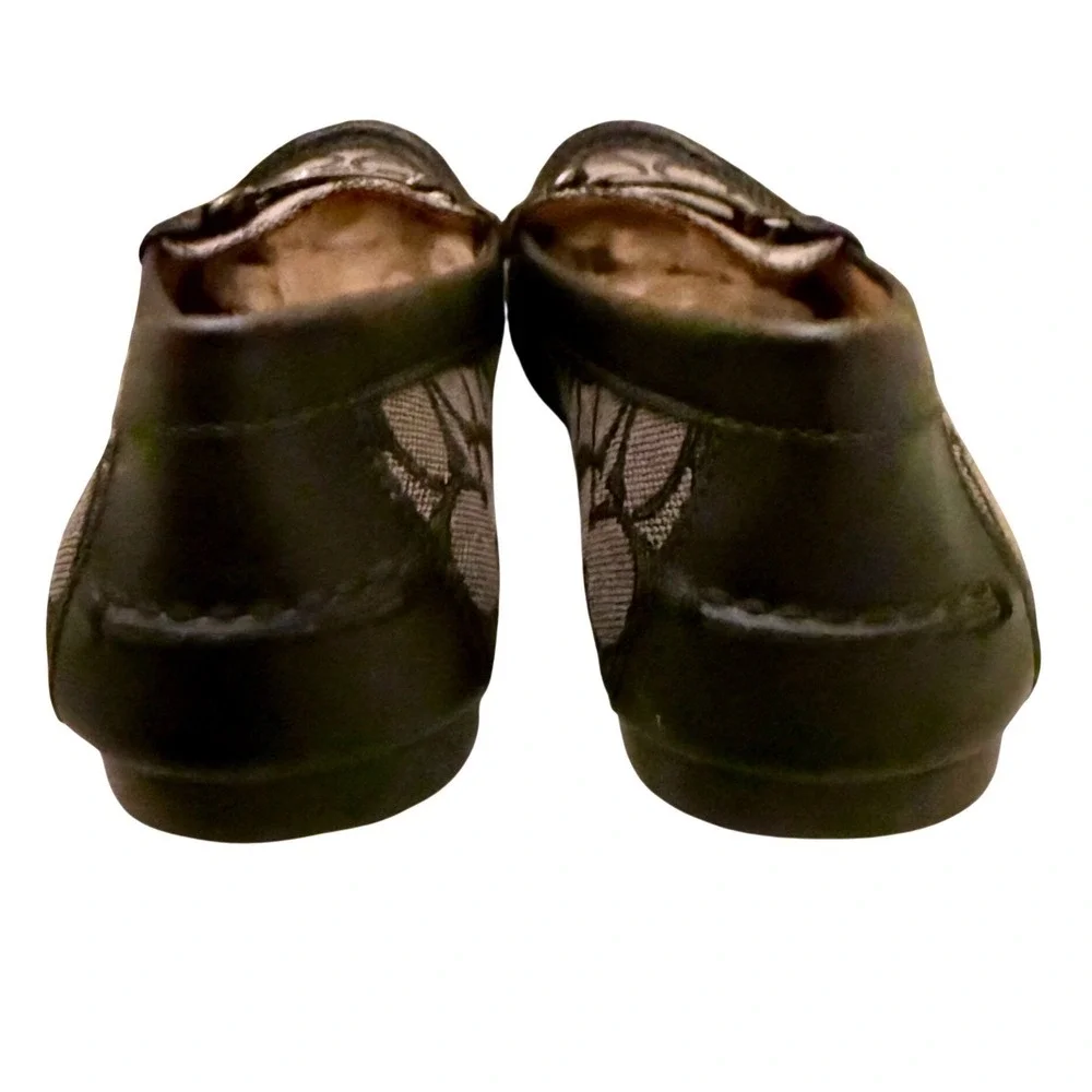 Coach olive signature