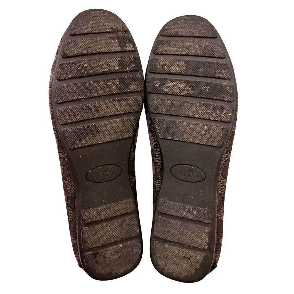 Coach olive signature