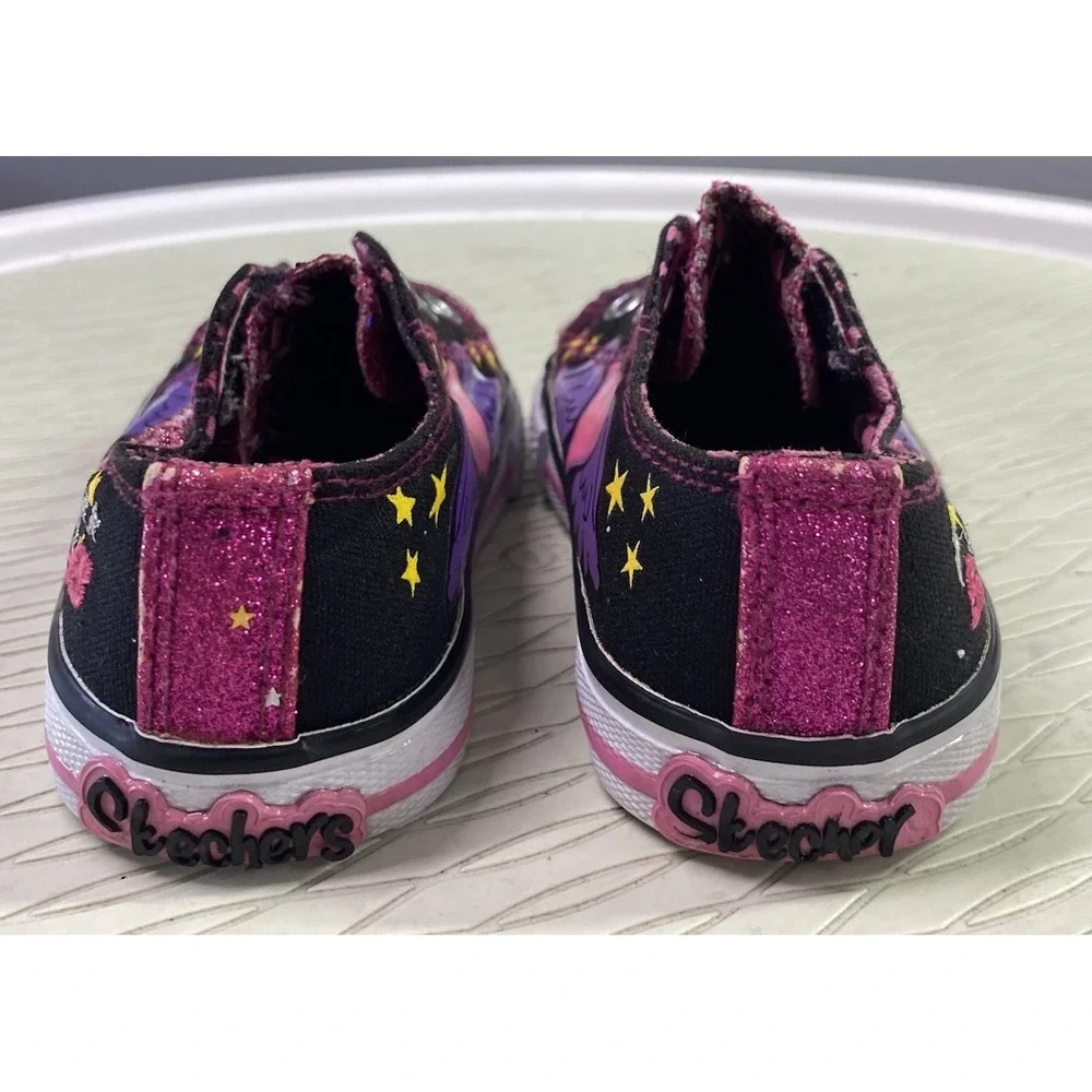 Skechers missing heel