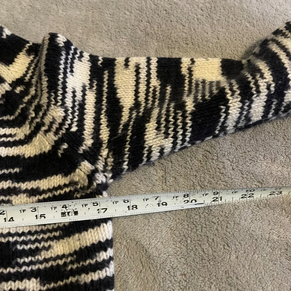 Tory Burch measurements pit