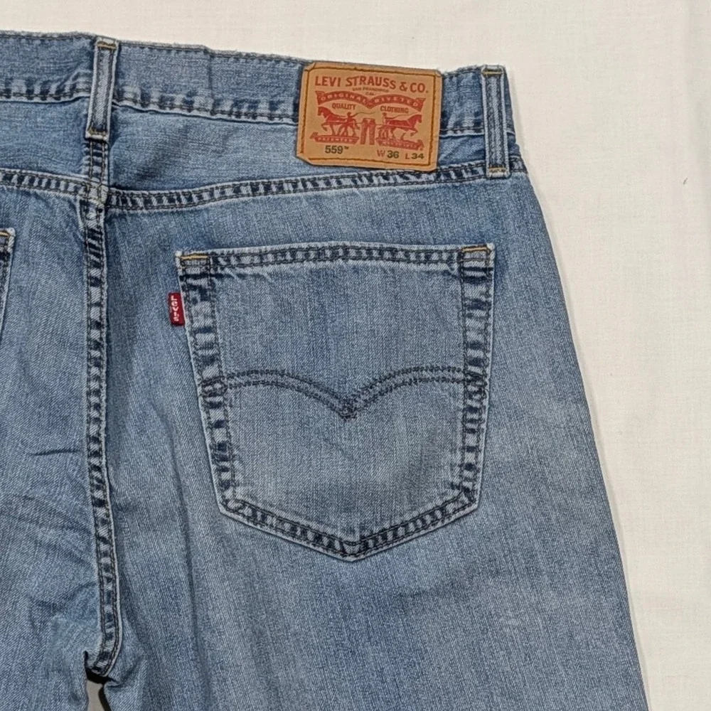 Levis levi 559