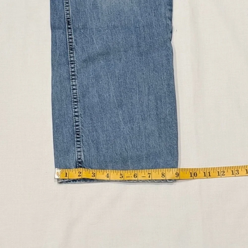 Levis levi 559