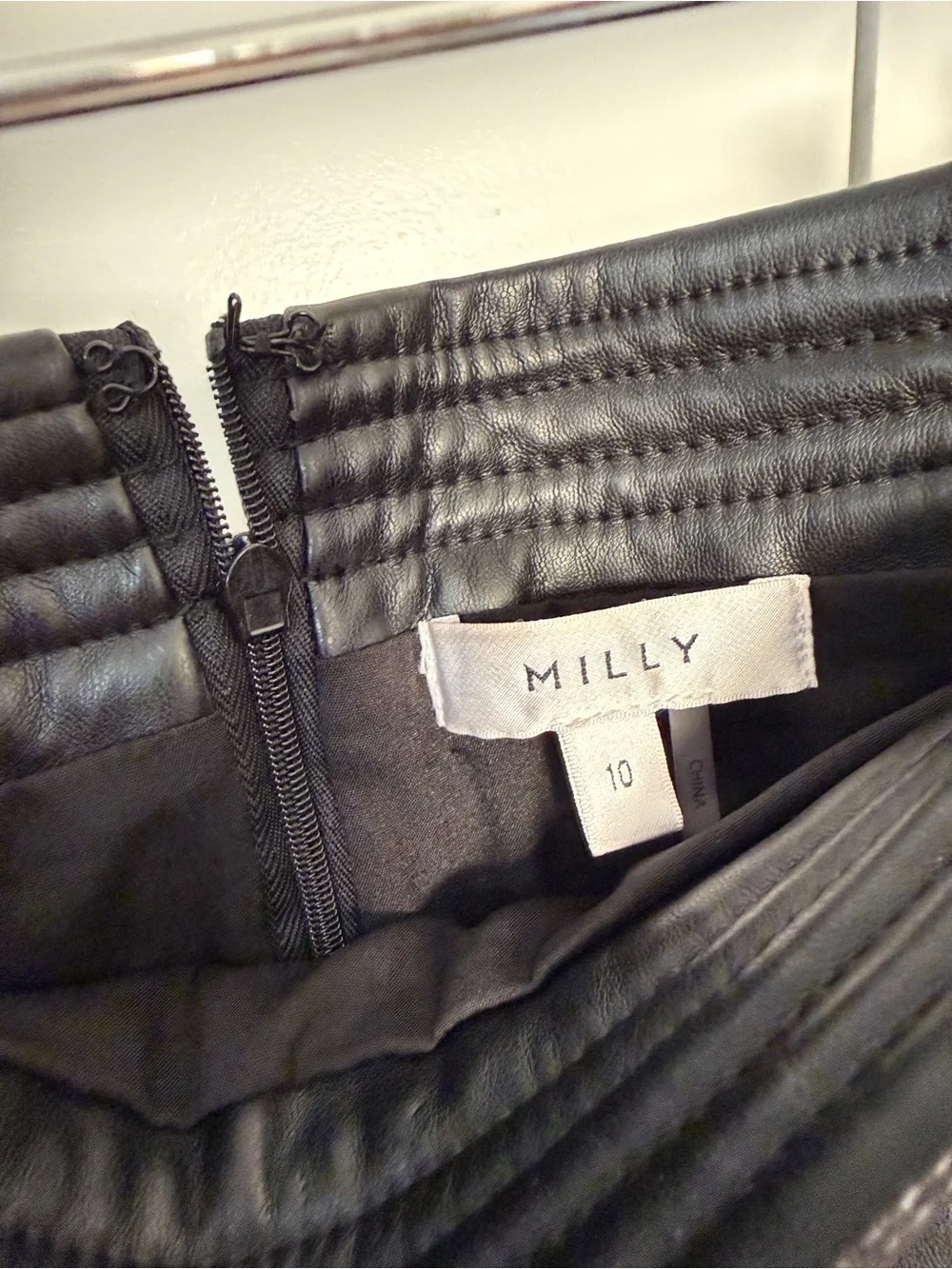 Milly classic black