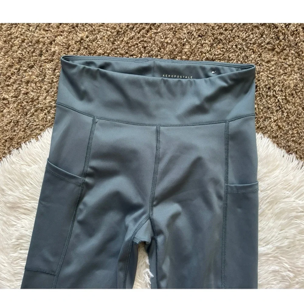 Aeropostale women size