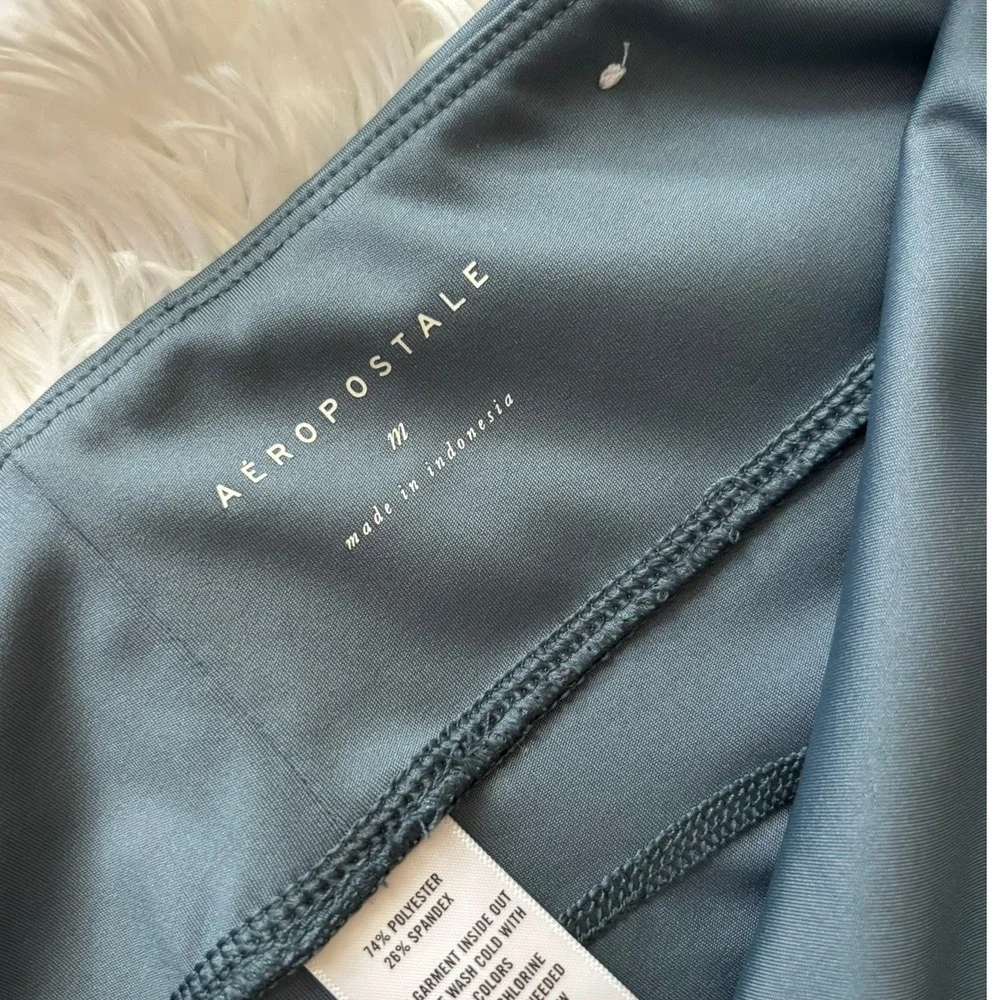Aeropostale women size