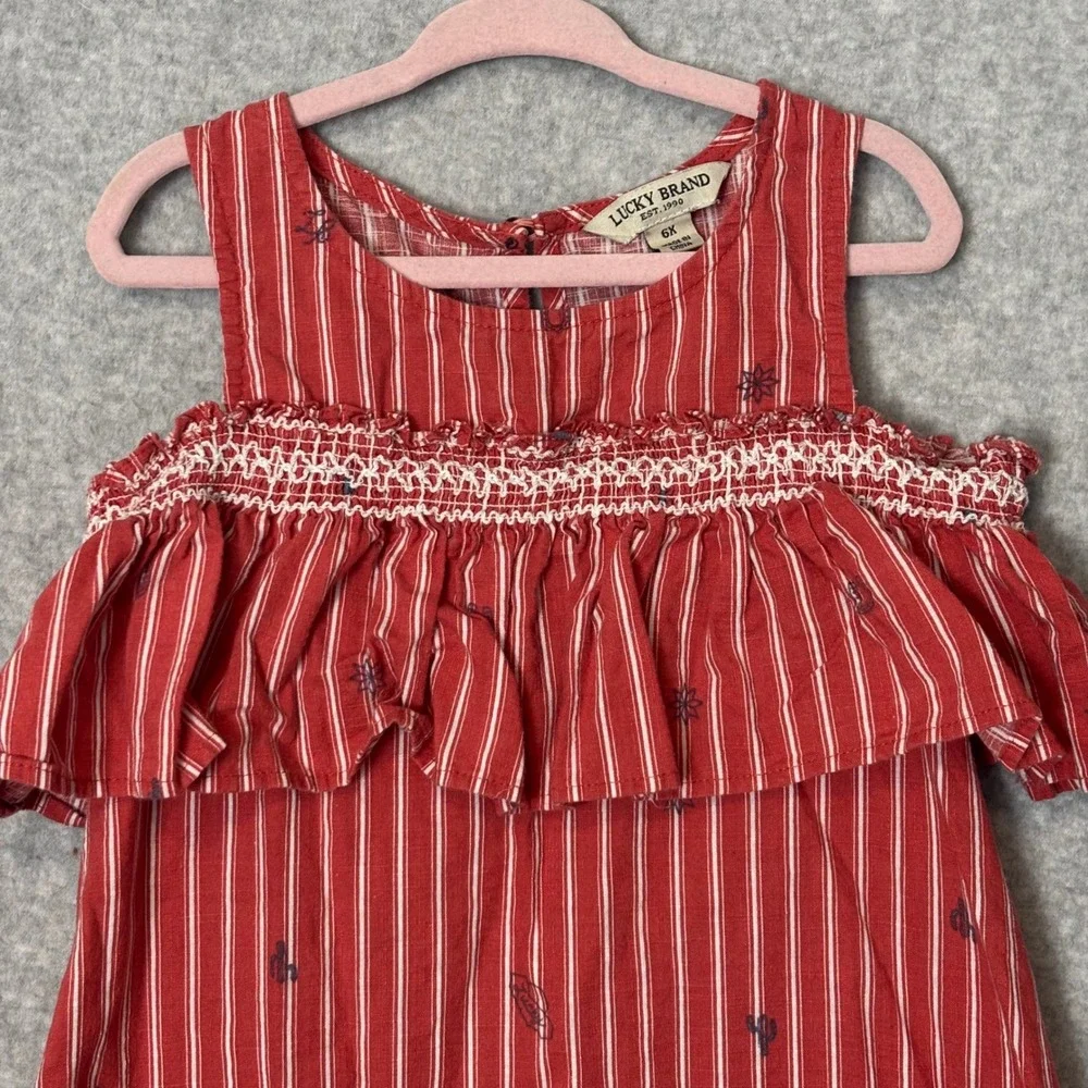 Lucky Brand red white