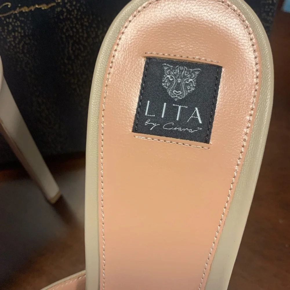 Lita / Revolve nib lita