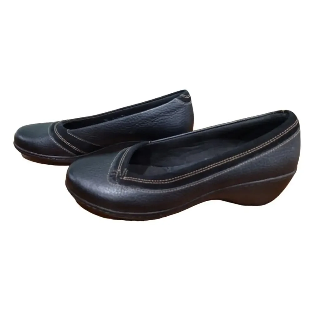 Clarks very nice