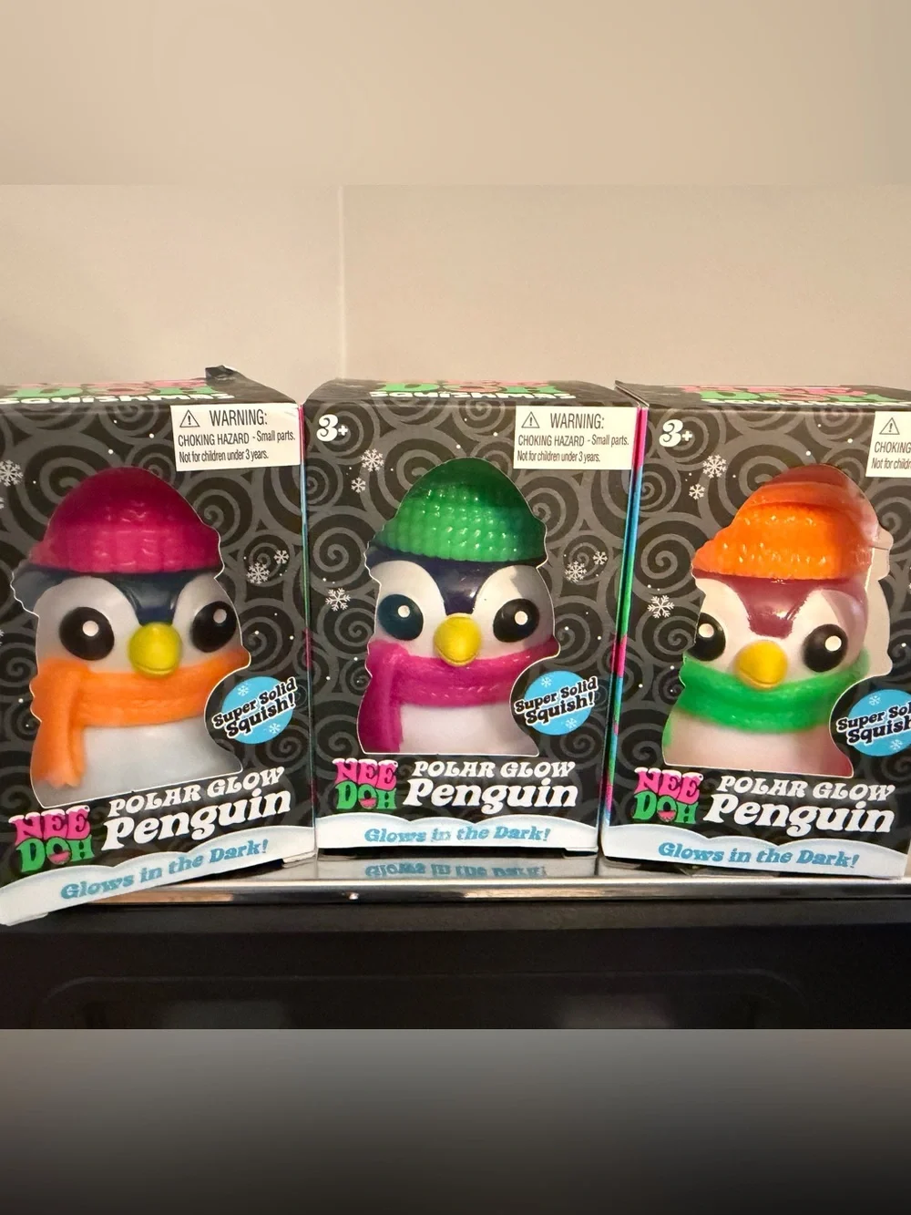 NeeDoh polar glow