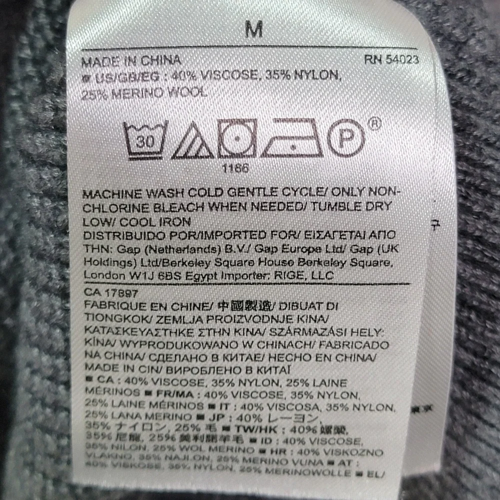 Banana Republic sophisticated warmth