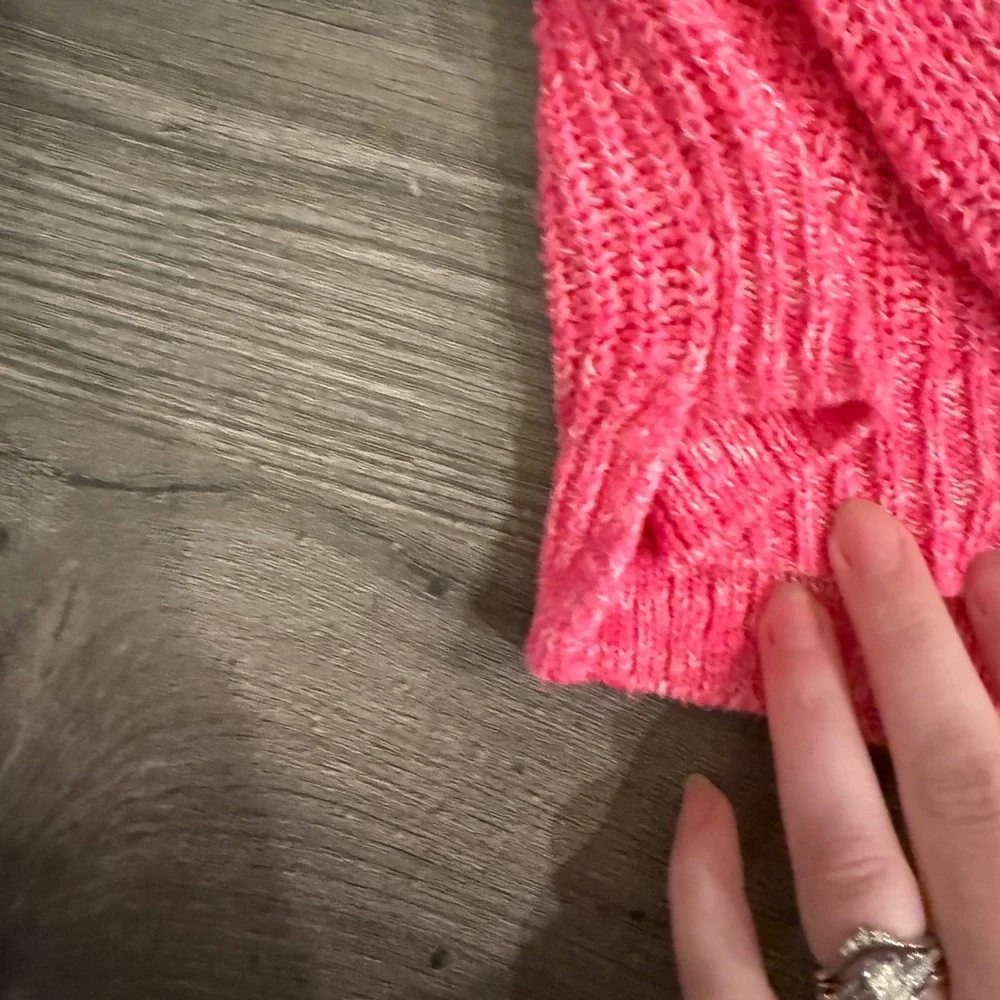 Hollister vibrant hot