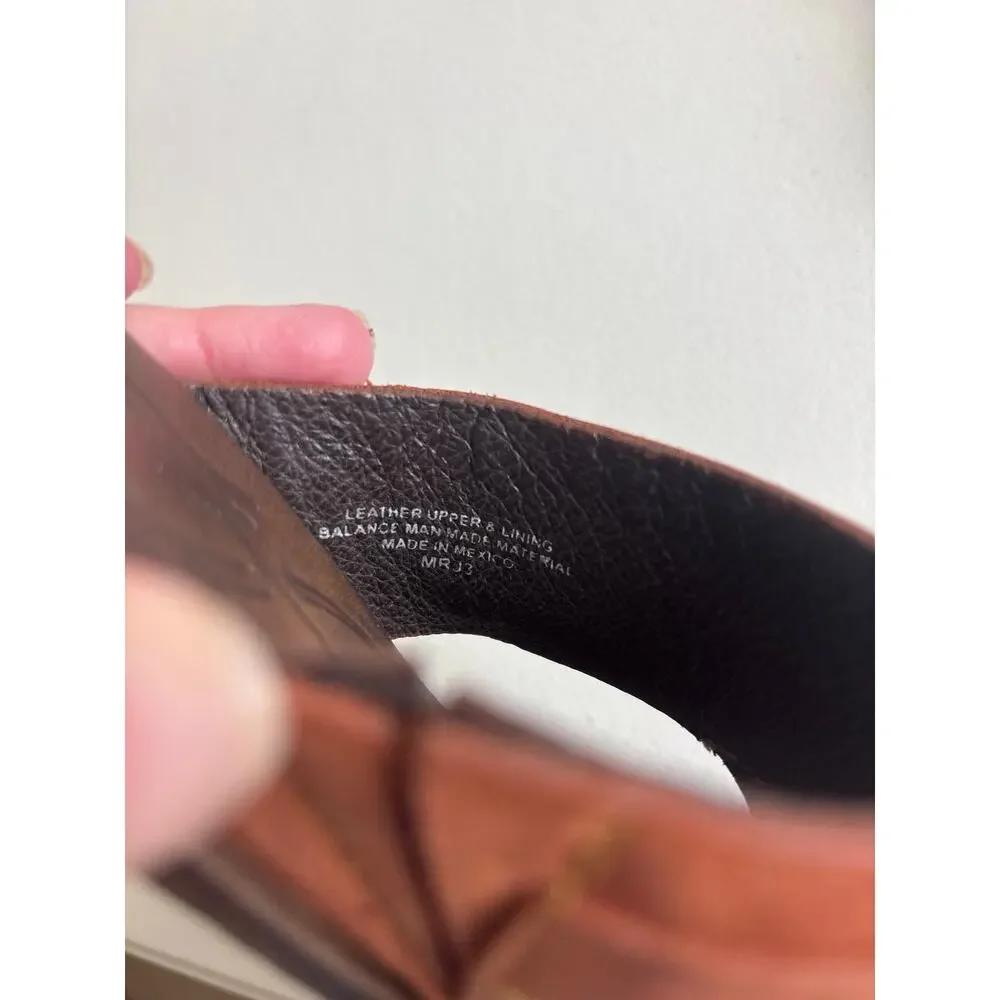 Born leather thong